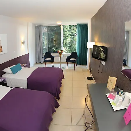 Altius Boutique Никосия