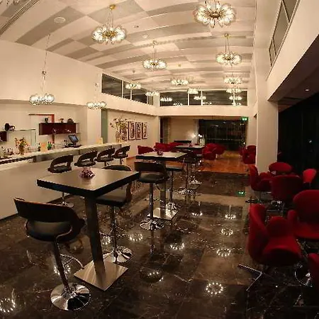Altius Boutique מלון ניקוסיה