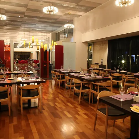 Готель Altius Boutique 4*