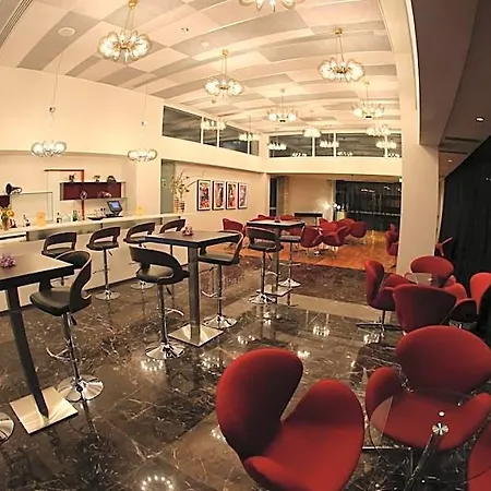 Altius Boutique 4*