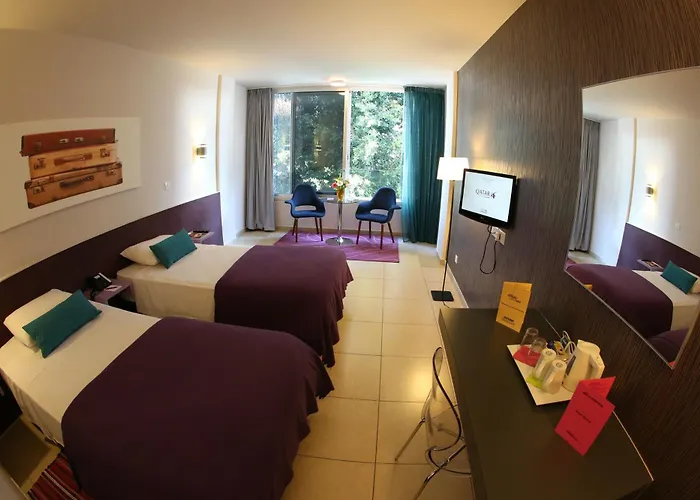 Altius Boutique 4* ניקוסיה