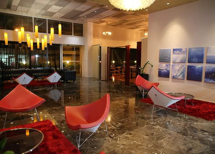 Altius Boutique 4* ניקוסיה