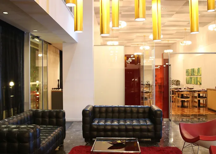 Altius Boutique מלון