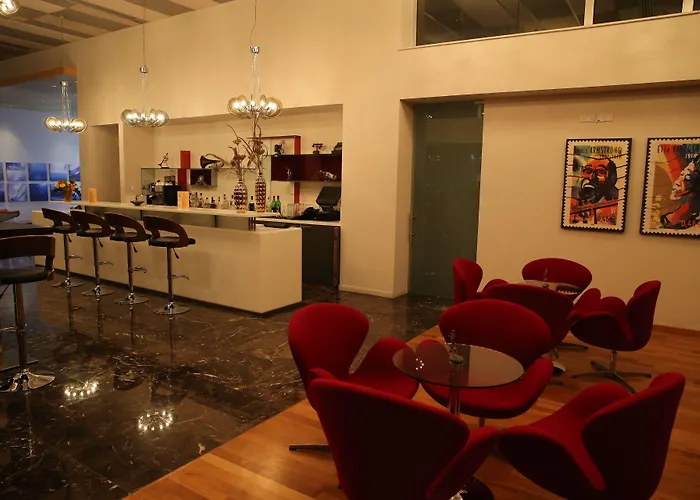 Altius Boutique מלון