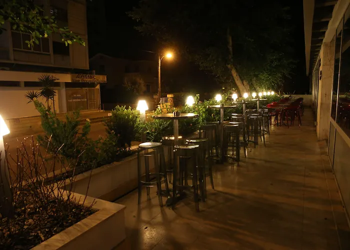 Altius Boutique 4* ניקוסיה